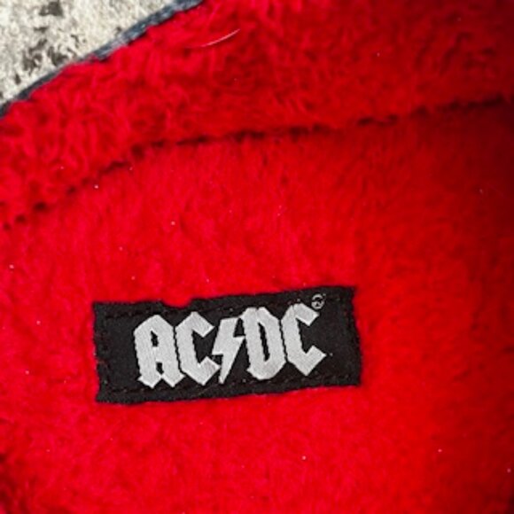 🧡3/15 AC/DC Tie-Dye Plush Slippers Embroidered Logo Women's XL 12/13 (Men's 11) - Picture 7 of 8